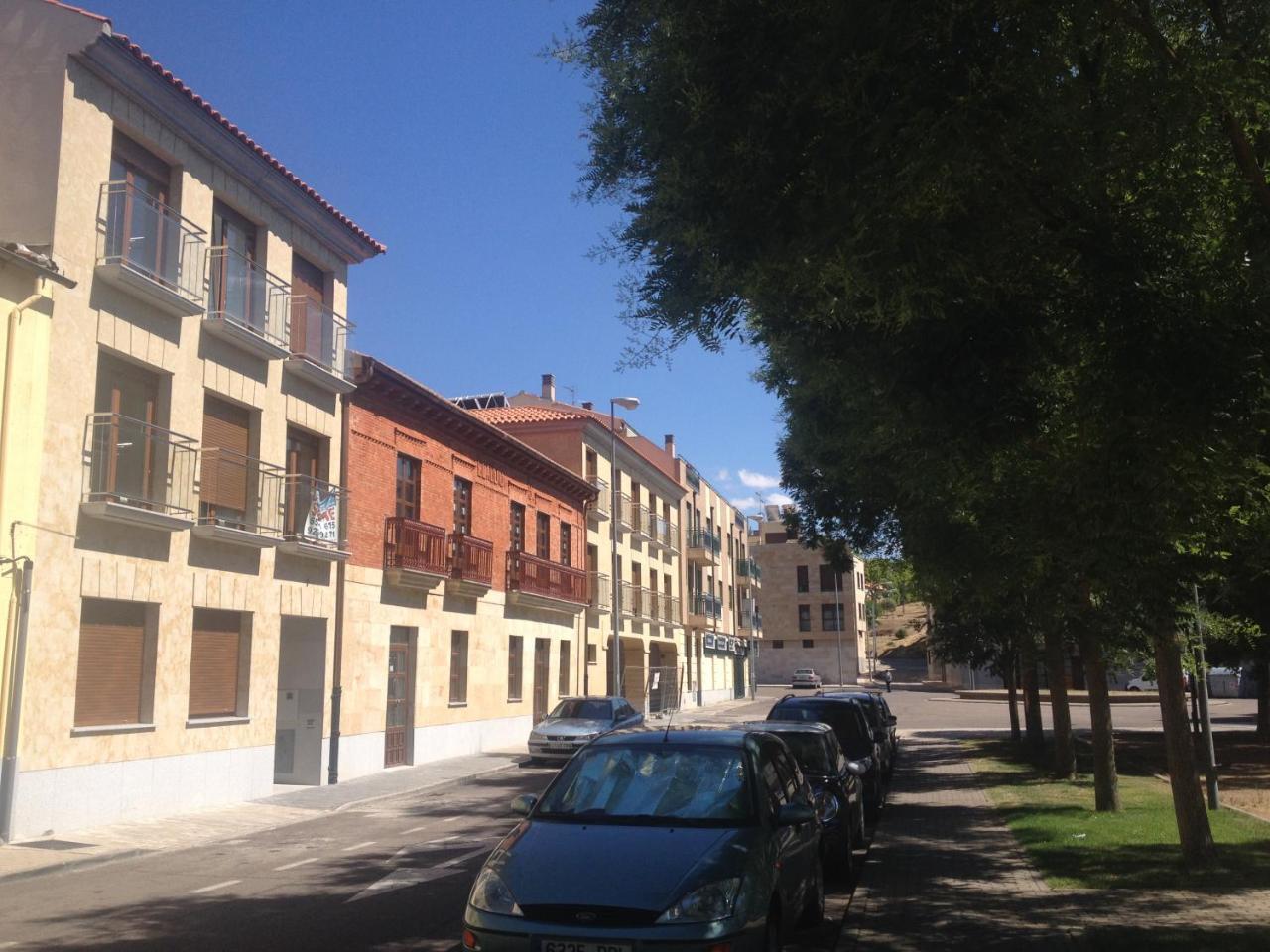 Apartamento Turistico Puente Romano P4 Bajo C Salamanca Bagian luar foto