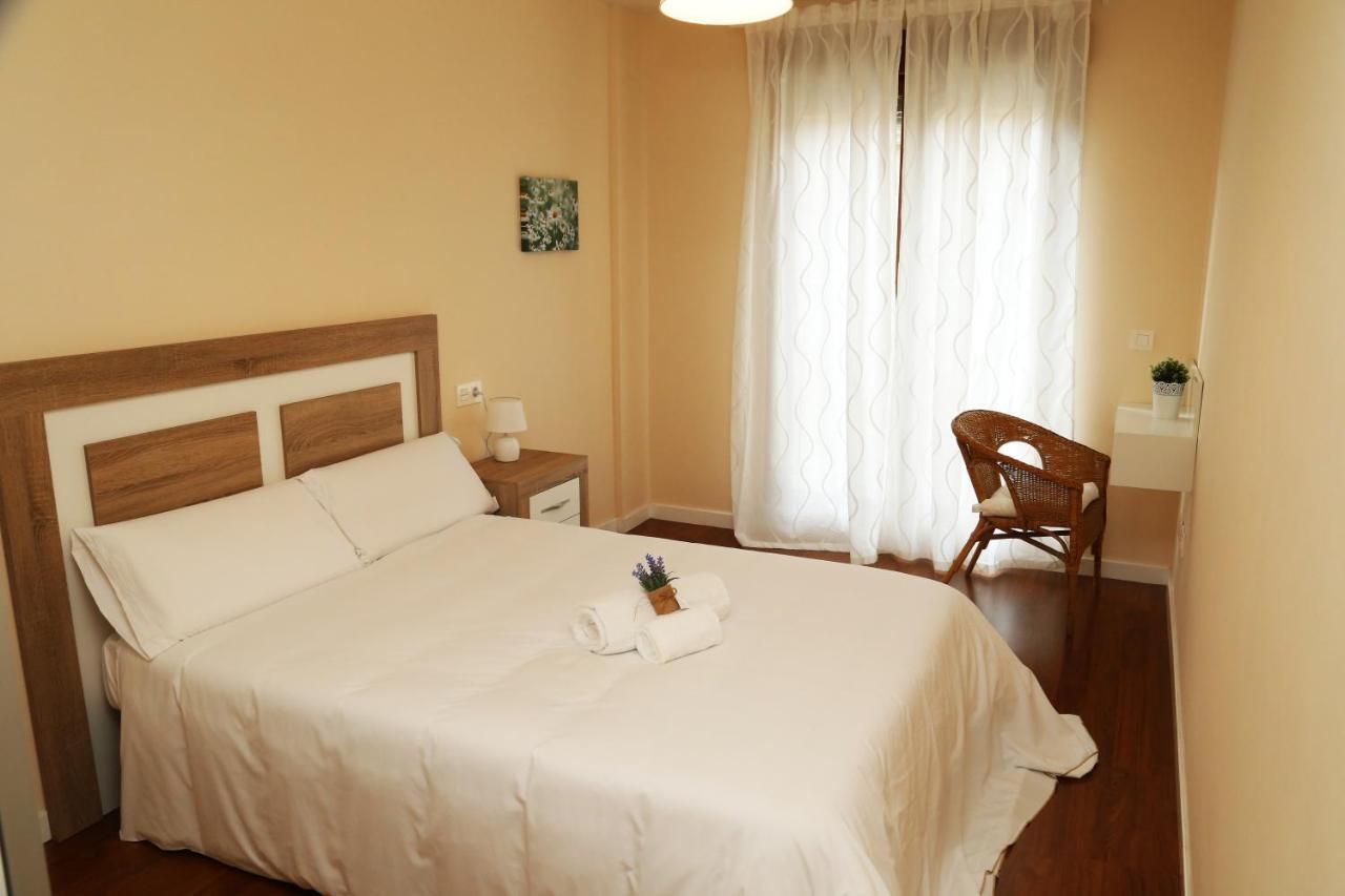 Apartamento Turistico Puente Romano P4 Bajo C Salamanca Bagian luar foto